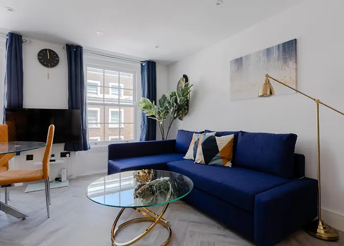 Comfortable Apartments Near Harrods